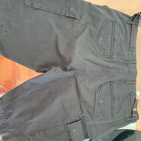 H&M Cargo Shorts - Size 34 - Picture 3 of 4
